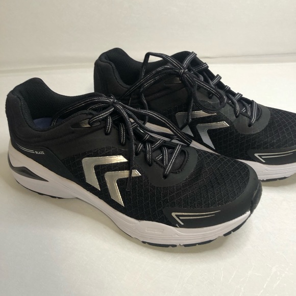 Dr. Scholl's Shoes - Dr Scholls Sneakers size 7 1/2 gel technology